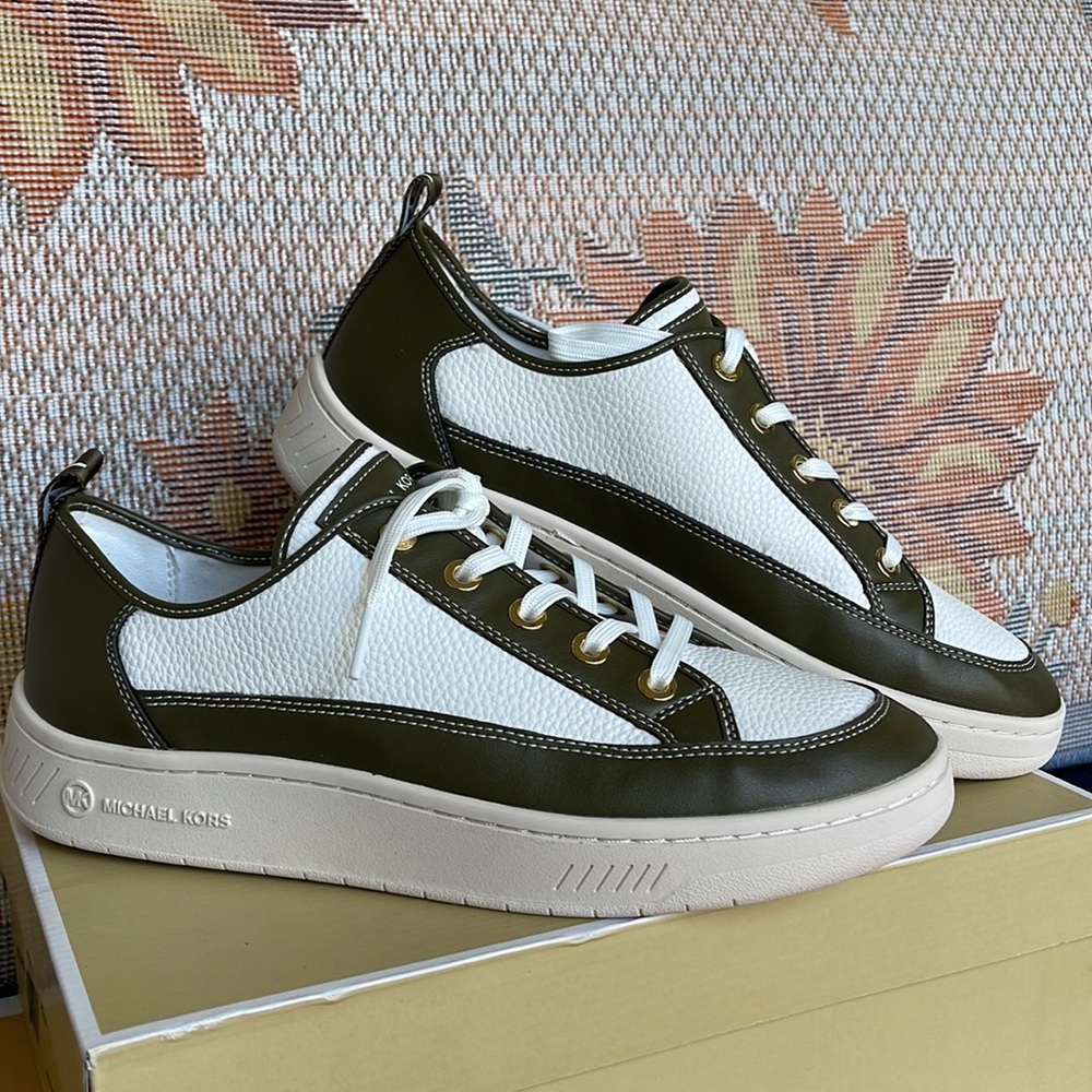 MICHAEL KORS
SHEA LACE UP
FAUX LEATHER
49F3SHFSIL
OLIVE
NEW - Picture 6 of 16